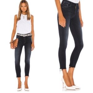 MOTHER High Waisted Looker Ankle Fray Jeans in‎ Last Call Size 28